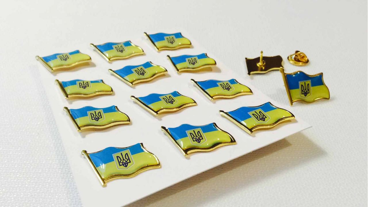 Брошь - клипса, 2 х 1 см Брошь - клипса, 2 х 1 см